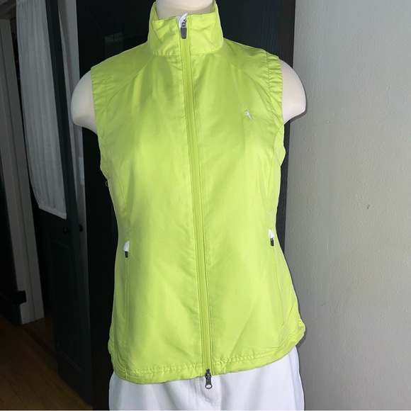 Zero Restriction Women’s Tour Series Golf Vest Neon Yellow Size Small - Picture 1 of 12